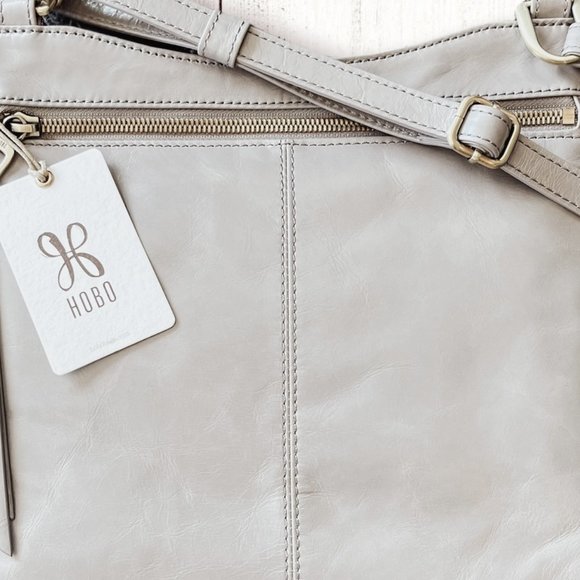 NWT New Hobo Cambel Crossbody Driftwood